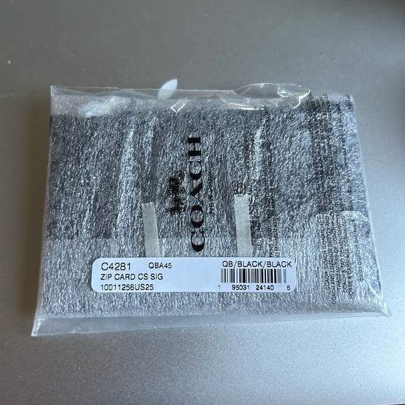 Coach Zip card wallet - Picture 3 of 6